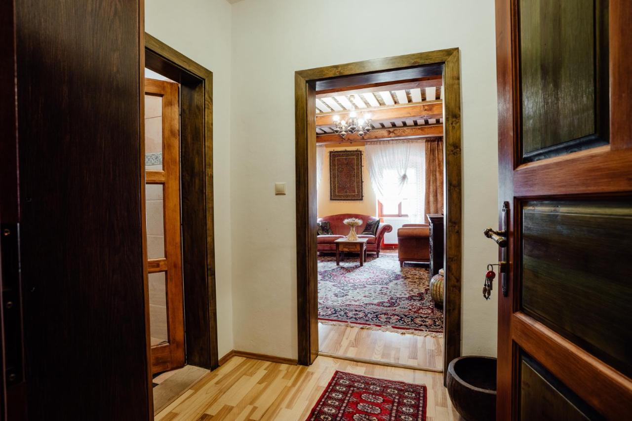 Hotel Barcadam Banská Štiavnica エクステリア 写真