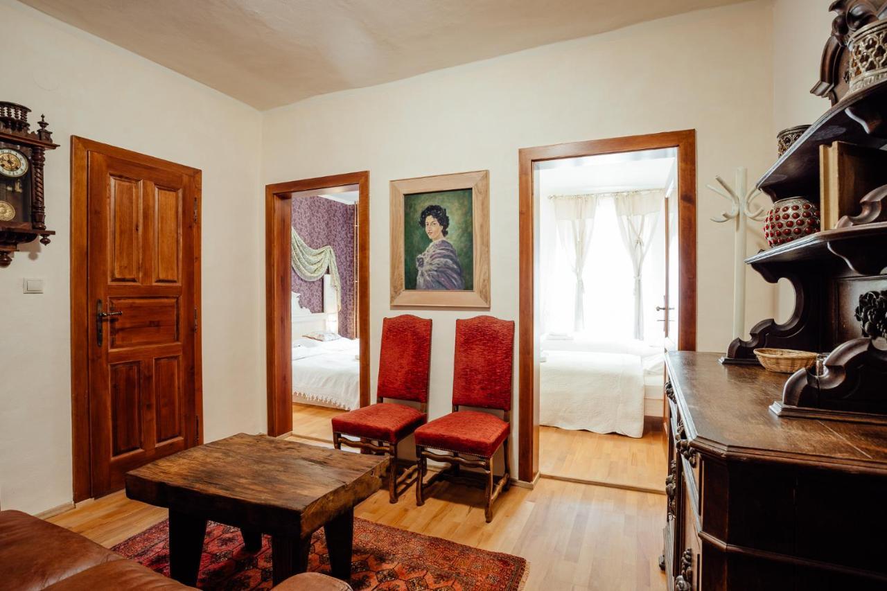 Hotel Barcadam Banská Štiavnica エクステリア 写真