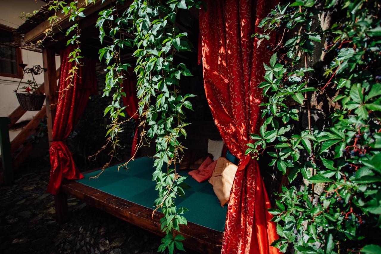 Hotel Barcadam Banská Štiavnica エクステリア 写真
