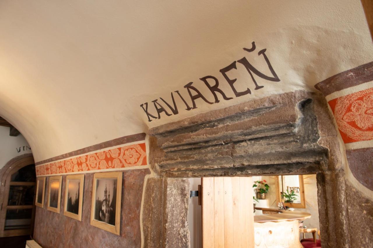 Hotel Barcadam Banská Štiavnica エクステリア 写真